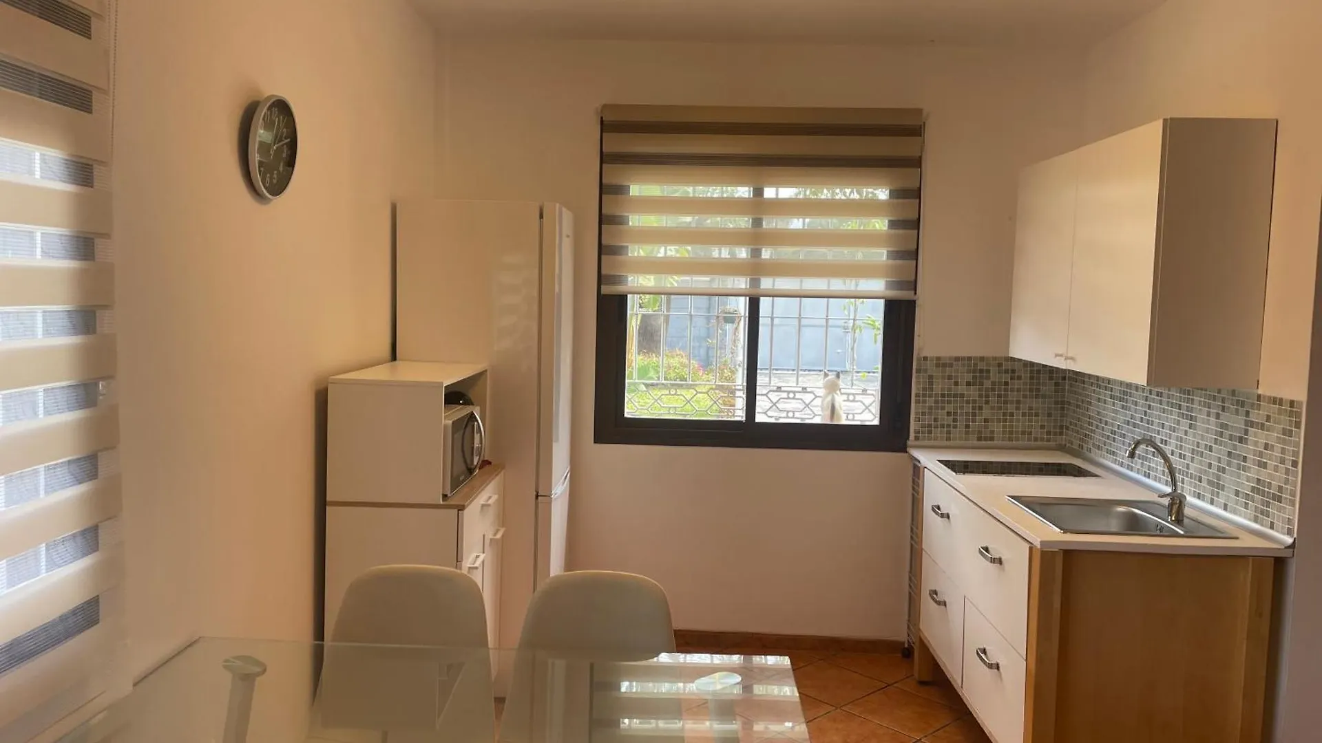 Apartamento En Pinos De Alhaurin Alhaurin de la Torre 0*,